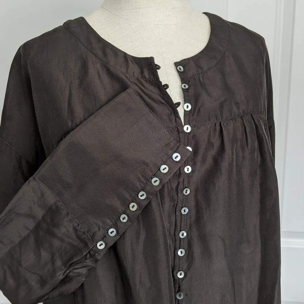 Free People Silk Blouse Button Front Long Sleeve Shirred Oversized Black M NWT